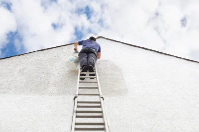 Peinture extérieure à Gourgeon — façades et ravalement
